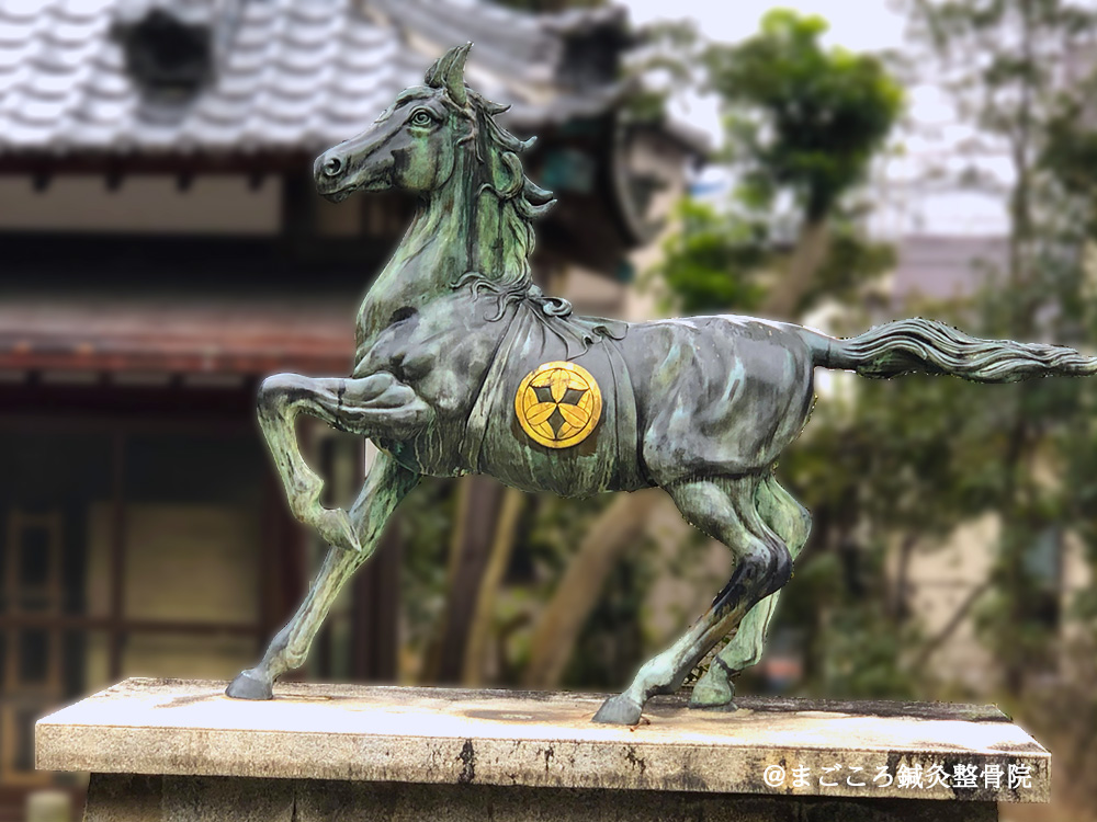 波太神社の馬の銅像